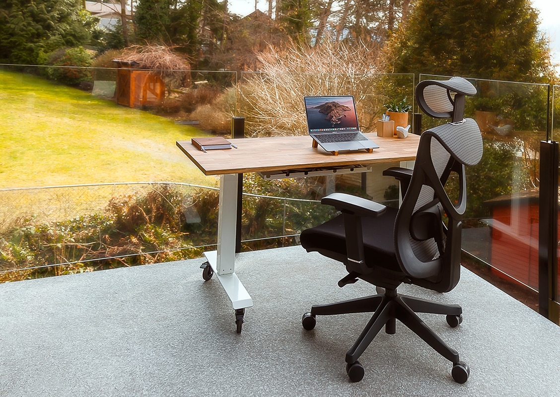 Ergonomic Chairs With Headrest vs No Headrest Which Wins? FlexiSpot